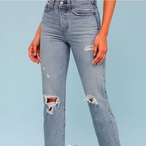 LEVI WEDGIE FIT 501 STRAIGHT JEAN
